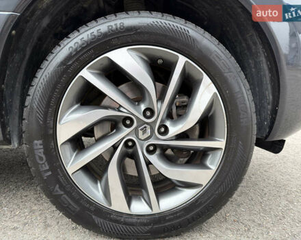 Серый Рено Колеос, объемом двигателя 2.5 л и пробегом 176 тыс. км за 14000 $, фото 27 на Automoto.ua