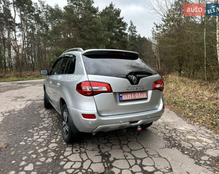 Серый Рено Колеос, объемом двигателя 2.49 л и пробегом 137 тыс. км за 13200 $, фото 18 на Automoto.ua