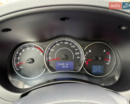 Серый Рено Колеос, объемом двигателя 2.5 л и пробегом 176 тыс. км за 14000 $, фото 57 на Automoto.ua