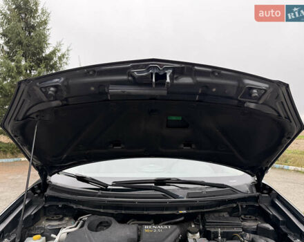 Серый Рено Колеос, объемом двигателя 2.5 л и пробегом 176 тыс. км за 14000 $, фото 65 на Automoto.ua