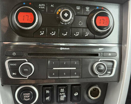 Сірий Рено Колеос, об'ємом двигуна 2 л та пробігом 90 тис. км за 12950 $, фото 15 на Automoto.ua