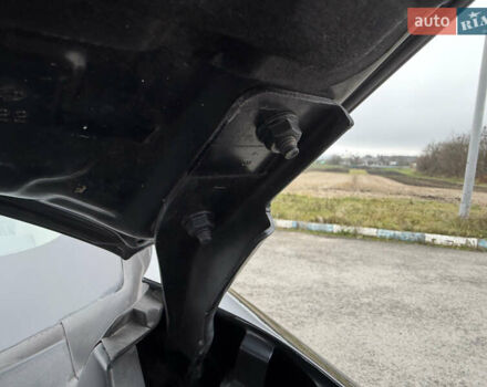 Серый Рено Колеос, объемом двигателя 2.5 л и пробегом 176 тыс. км за 14000 $, фото 67 на Automoto.ua