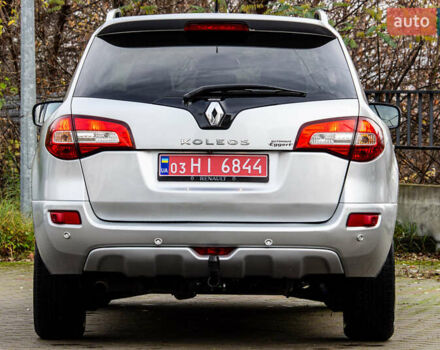 Серый Рено Колеос, объемом двигателя 2 л и пробегом 97 тыс. км за 13900 $, фото 7 на Automoto.ua