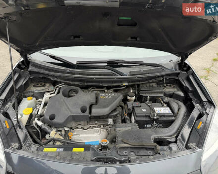 Серый Рено Колеос, объемом двигателя 2.5 л и пробегом 176 тыс. км за 14000 $, фото 66 на Automoto.ua