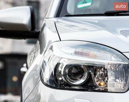 Серый Рено Колеос, объемом двигателя 2 л и пробегом 97 тыс. км за 13900 $, фото 14 на Automoto.ua