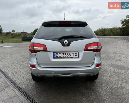Сірий Рено Колеос, об'ємом двигуна 2 л та пробігом 89 тис. км за 13350 $, фото 5 на Automoto.ua
