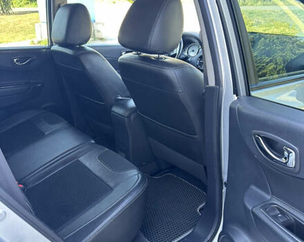 Серый Рено Колеос, объемом двигателя 2 л и пробегом 183 тыс. км за 12500 $, фото 11 на Automoto.ua