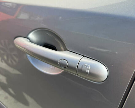 Серый Рено Колеос, объемом двигателя 2 л и пробегом 183 тыс. км за 12500 $, фото 17 на Automoto.ua