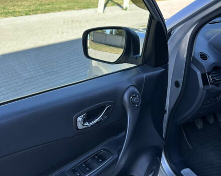 Серый Рено Колеос, объемом двигателя 2 л и пробегом 183 тыс. км за 12500 $, фото 12 на Automoto.ua