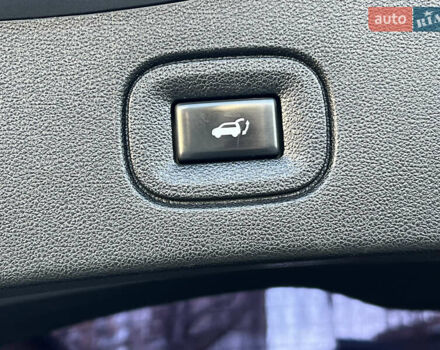 Сірий Рено Колеос, об'ємом двигуна 2 л та пробігом 166 тис. км за 18600 $, фото 54 на Automoto.ua