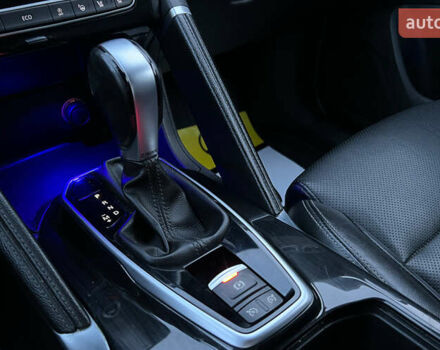 Сірий Рено Колеос, об'ємом двигуна 2 л та пробігом 139 тис. км за 21000 $, фото 16 на Automoto.ua