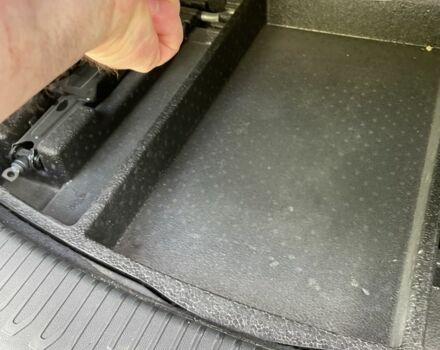 Серый Рено Колеос, объемом двигателя 2 л и пробегом 123 тыс. км за 15300 $, фото 4 на Automoto.ua