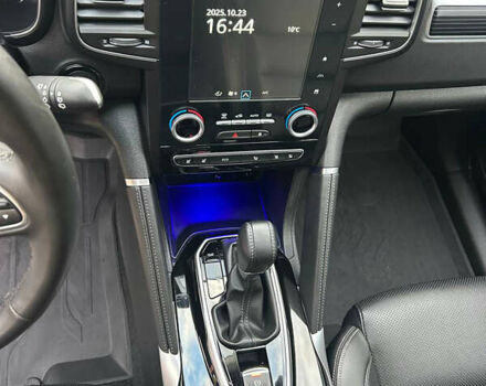 Рено Колеос 2021 в Харькове на Automoto.ua Серый Рено Колеос, объемом двигателя 2.49 л и пробегом 13 тыс. км за 31000 $, фото 20 на Automoto.ua