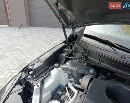 Серый Рено Колеос, объемом двигателя 2.49 л и пробегом 36 тыс. км за 25500 $, фото 80 на Automoto.ua