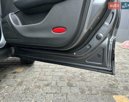 Серый Рено Колеос, объемом двигателя 2 л и пробегом 36 тыс. км за 25500 $, фото 28 на Automoto.ua