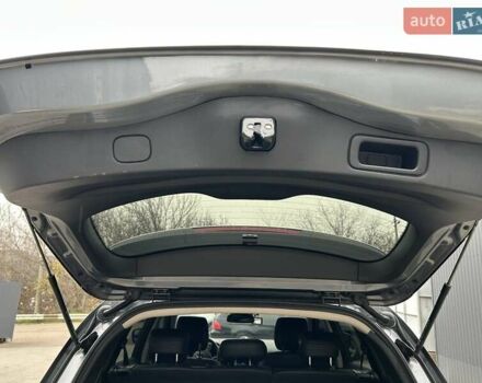 Серый Рено Колеос, объемом двигателя 2 л и пробегом 36 тыс. км за 25500 $, фото 38 на Automoto.ua