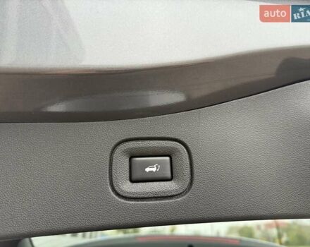 Рено Колеос 2023 в Белой Церкве на Automoto.ua Серый Рено Колеос, объемом двигателя 2.49 л и пробегом 23 тыс. км за 28500 $, фото 35 на Automoto.ua