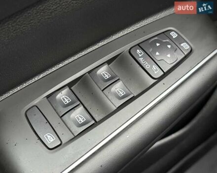 Рено Колеос 2023 в Белой Церкве на Automoto.ua Серый Рено Колеос, объемом двигателя 2.49 л и пробегом 23 тыс. км за 28500 $, фото 67 на Automoto.ua