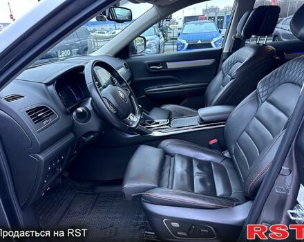 Серый Рено Колеос, объемом двигателя 2.5 л и пробегом 51 тыс. км за 26983 $, фото 8 на Automoto.ua