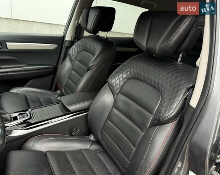 Рено Колеос 2023 в Белой Церкве на Automoto.ua Серый Рено Колеос, объемом двигателя 2.49 л и пробегом 23 тыс. км за 28500 $, фото 44 на Automoto.ua