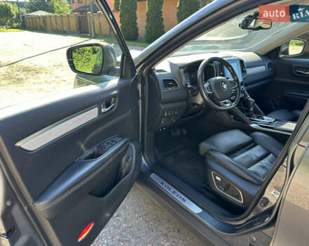 Сірий Рено Колеос, об'ємом двигуна 2.49 л та пробігом 50 тис. км за 27300 $, фото 22 на Automoto.ua