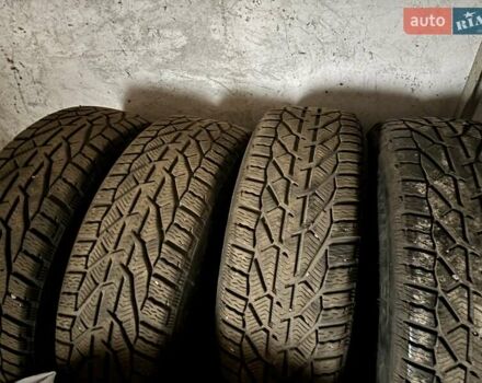 Серый Рено Колеос, объемом двигателя 2.49 л и пробегом 54 тыс. км за 30000 $, фото 13 на Automoto.ua