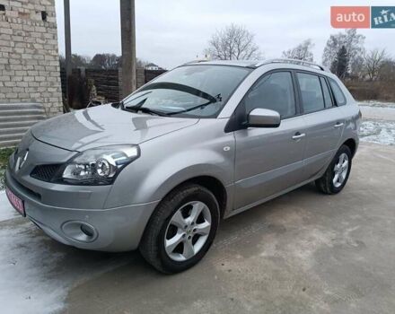 Серый Рено Колеос, объемом двигателя 2 л и пробегом 217 тыс. км за 9850 $, фото 1 на Automoto.ua