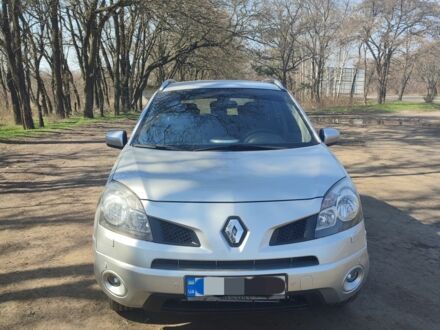 Рено Колеос 2010 в Кропивницком (Кировограде) на Automoto.ua Серый Рено Колеос, объемом двигателя 0 л и пробегом 163 тыс. км за 9000 $, фото 1 на Automoto.ua