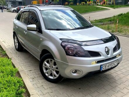 Рено Колеос 2011 у Чернівцях на Automoto.ua Сірий Рено Колеос, об'ємом двигуна 2 л та пробігом 267 тис. км за 10000 $, фото 1 на Automoto.ua