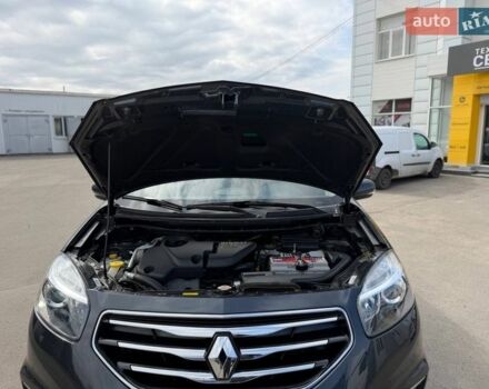 Серый Рено Колеос, объемом двигателя 2.49 л и пробегом 54 тыс. км за 13000 $, фото 1 на Automoto.ua