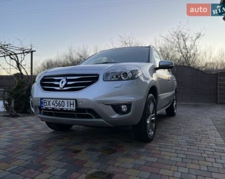 Серый Рено Колеос, объемом двигателя 2.49 л и пробегом 180 тыс. км за 12500 $, фото 1 на Automoto.ua