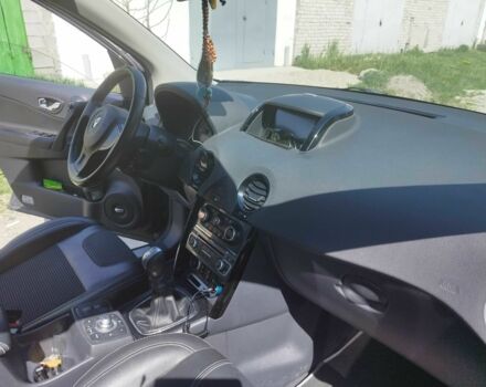 Сірий Рено Колеос, об'ємом двигуна 2 л та пробігом 180 тис. км за 11500 $, фото 1 на Automoto.ua