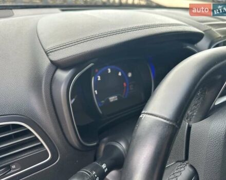 Синий Рено Колеос, объемом двигателя 2 л и пробегом 167 тыс. км за 20450 $, фото 3 на Automoto.ua