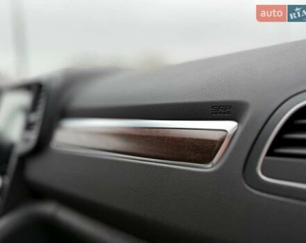 Синий Рено Колеос, объемом двигателя 2 л и пробегом 74 тыс. км за 25800 $, фото 21 на Automoto.ua