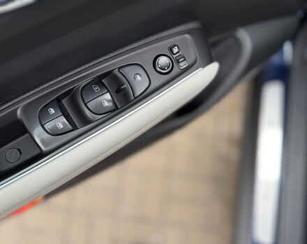 Синий Рено Колеос, объемом двигателя 2 л и пробегом 74 тыс. км за 25800 $, фото 28 на Automoto.ua