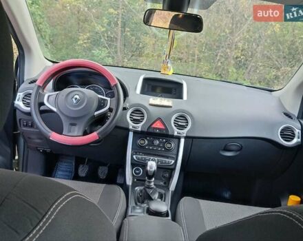 Зеленый Рено Колеос, объемом двигателя 2 л и пробегом 296 тыс. км за 8200 $, фото 7 на Automoto.ua