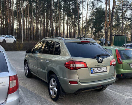 Зеленый Рено Колеос, объемом двигателя 2.5 л и пробегом 82 тыс. км за 9000 $, фото 1 на Automoto.ua