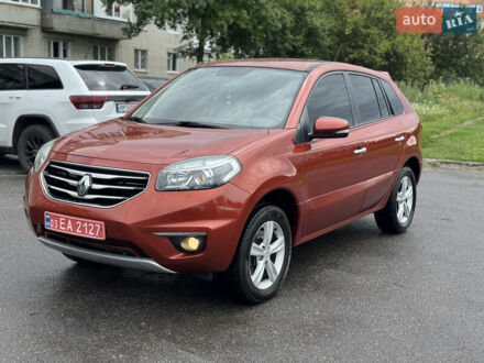 Рено Колеос 2012 в Сумах на Automoto.ua Оранжевый Рено Колеос, объемом двигателя 2.5 л и пробегом 146 тыс. км за 10500 $, фото 1 на Automoto.ua
