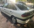 Білий Рено Лагуна, об'ємом двигуна 2 л та пробігом 500 тис. км за 650 $, фото 1 на Automoto.ua