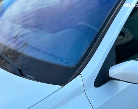 Белый Рено Лагуна, объемом двигателя 1.9 л и пробегом 231 тыс. км за 4990 $, фото 17 на Automoto.ua