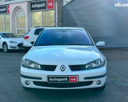 Белый Рено Лагуна, объемом двигателя 1.9 л и пробегом 231 тыс. км за 4990 $, фото 1 на Automoto.ua