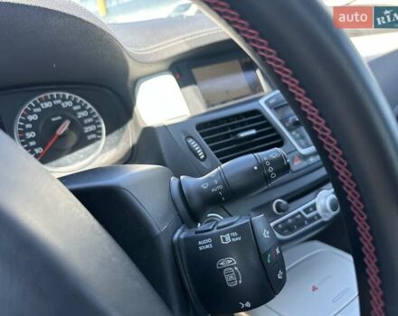 Білий Рено Лагуна, об'ємом двигуна 2 л та пробігом 242 тис. км за 8700 $, фото 18 на Automoto.ua