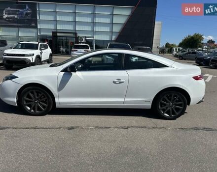 Білий Рено Лагуна, об'ємом двигуна 2 л та пробігом 242 тис. км за 8700 $, фото 3 на Automoto.ua