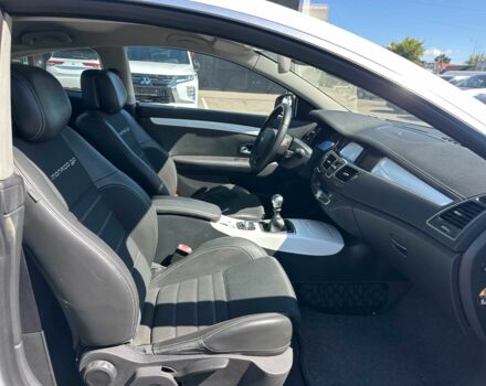 Белый Рено Лагуна, объемом двигателя 2 л и пробегом 242 тыс. км за 8700 $, фото 12 на Automoto.ua