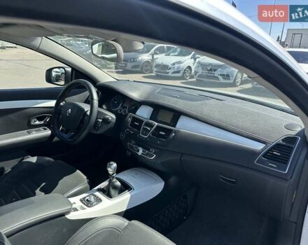 Білий Рено Лагуна, об'ємом двигуна 2 л та пробігом 242 тис. км за 8700 $, фото 23 на Automoto.ua