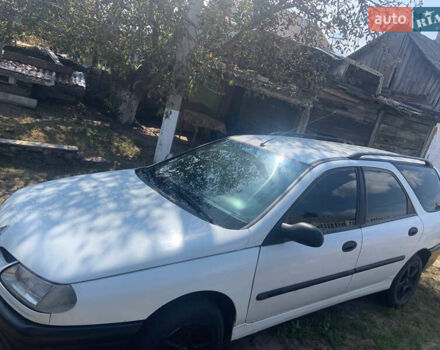 Білий Рено Лагуна, об'ємом двигуна 2 л та пробігом 330 тис. км за 2500 $, фото 1 на Automoto.ua