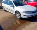 Белый Рено Лагуна, объемом двигателя 1.9 л и пробегом 320 тыс. км за 4500 $, фото 1 на Automoto.ua