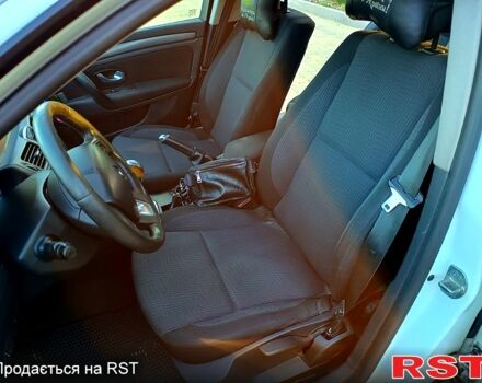 Белый Рено Лагуна, объемом двигателя 1.5 л и пробегом 306 тыс. км за 5800 $, фото 7 на Automoto.ua