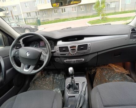 Рено Лагуна 2009 в Харькове на Automoto.ua Белый Рено Лагуна, объемом двигателя 1.5 л и пробегом 197 тыс. км за 5850 $, фото 5 на Automoto.ua