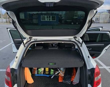 Белый Рено Лагуна, объемом двигателя 2 л и пробегом 280 тыс. км за 6900 $, фото 4 на Automoto.ua